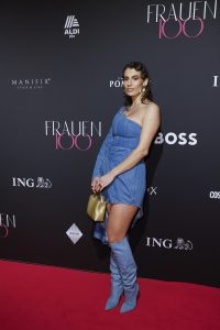 Maryam Koohestanian bei Frauen100 am 25. Januar 2024 in Berlin