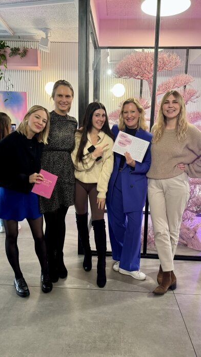 Finanzplaner 2025: Diana zur Löwen, Astrid Zehbe, Anastasia Barner, Daniela Meyer, Stephanie Neubert