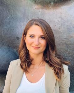 Aleksandra Kuzmanovska: Schulden durch Online-Shopping? So schützt du dich