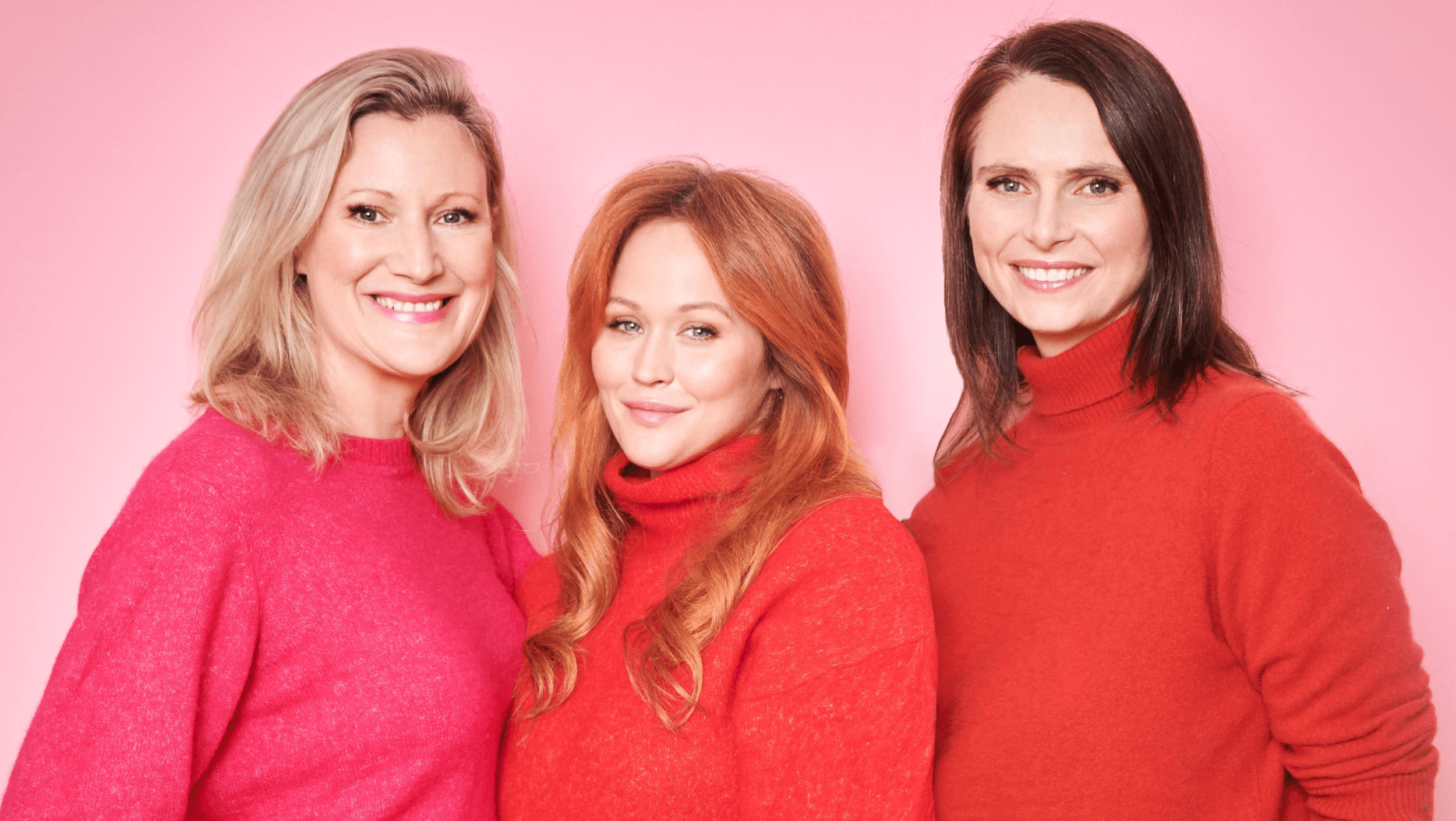 Foto Newsletter Daniela Meyer und Astrid Zehbe und Jeniffer Gontovos