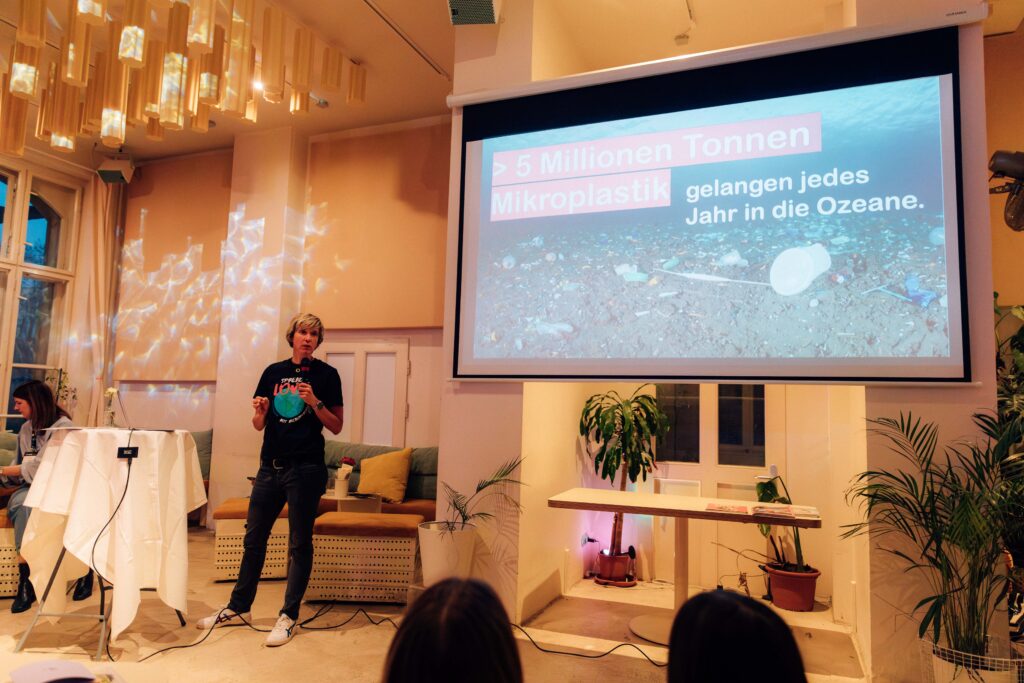 Dr. Katrin Schuhen von Wasser 3.0 pitcht beim OMR 5050 Gründerinnen-Wettbewerb am 19. März 2026 in Berlin.